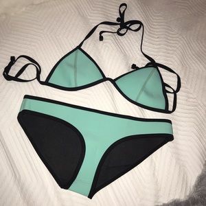 TRIANGL bikini!